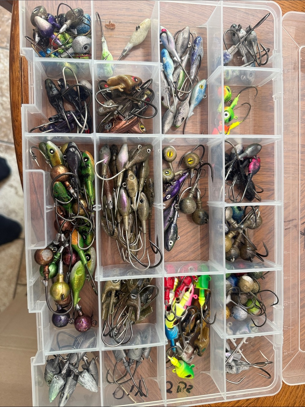 Fishing jigs